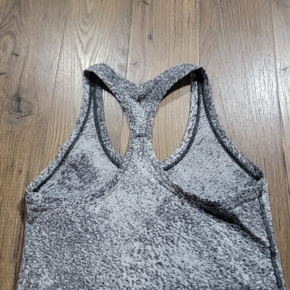 Lululemon Cool Racerback size 6 - Picture 5 of 6